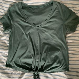 Lululemon tied crop shirt
